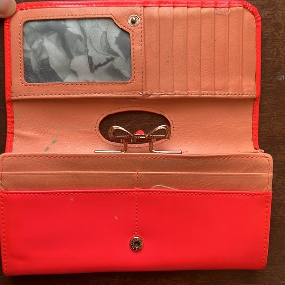Ted Baker Wallet - Picture 4 of 6